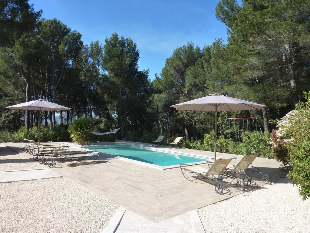 Bed and Breakfast Les Mazets Du Luberon Puget Экстерьер фото