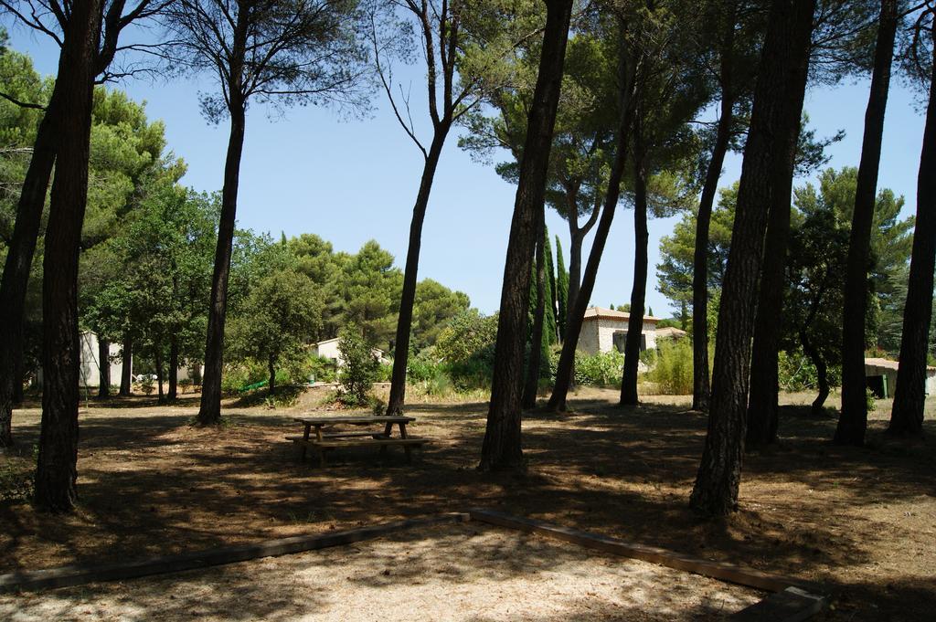 Bed and Breakfast Les Mazets Du Luberon Puget Экстерьер фото