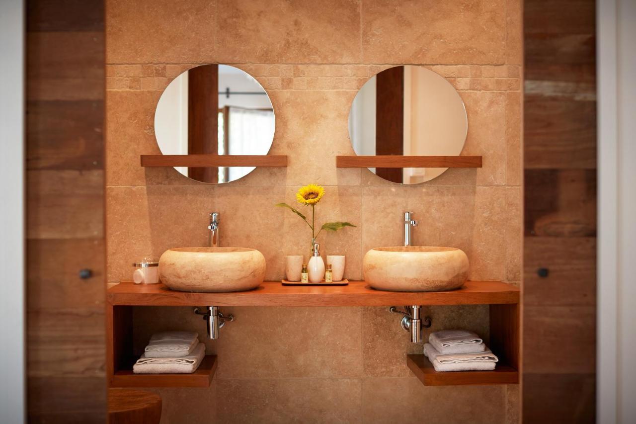 Bed and Breakfast Les Mazets Du Luberon Puget Экстерьер фото